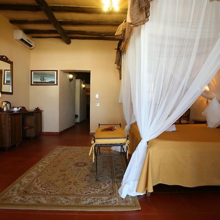 Hotel Karafuu Beach Resort Pingwe Bagian luar foto