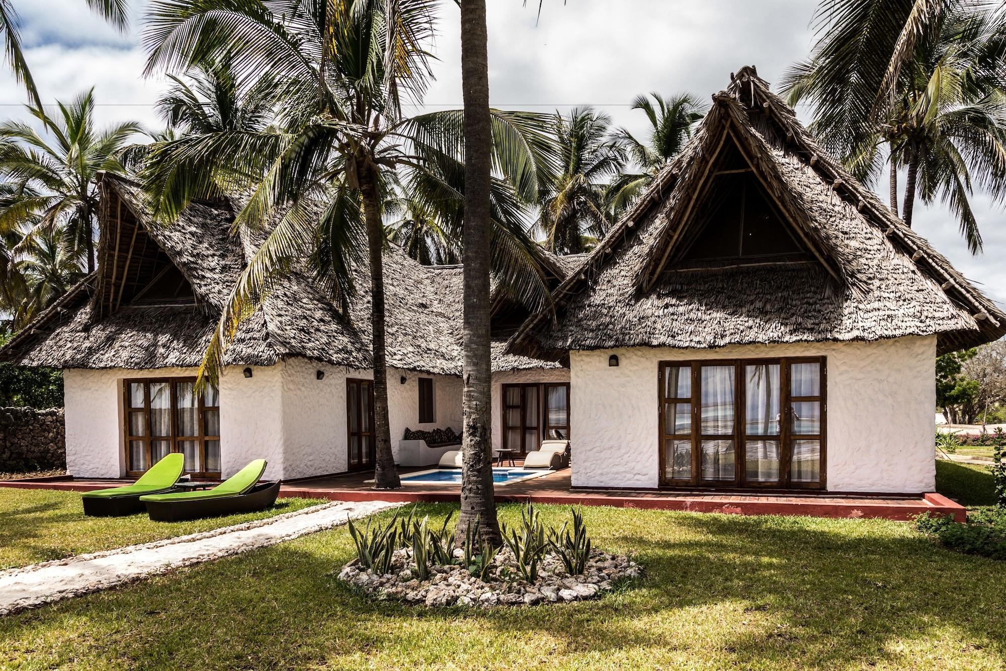 Hotel Karafuu Beach Resort Pingwe Bagian luar foto
