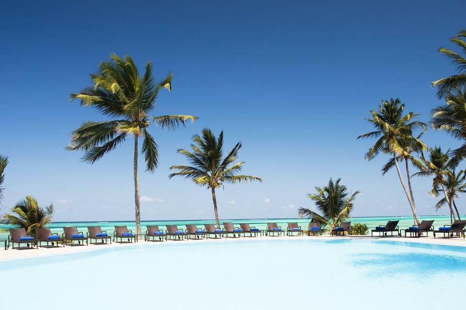 Hotel Karafuu Beach Resort Pingwe Bagian luar foto